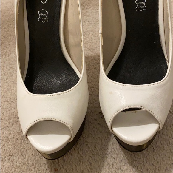 Leather pumps - Picture 4 of 4